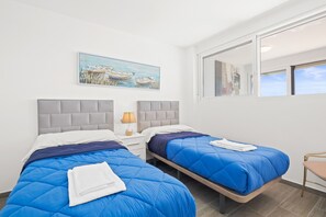 2 chambres, fer et planche à repasser, accès au Wi-Fi (inclus)