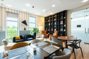 Restaurant - Ibis Styles Warszawa Airport (Warsaw)