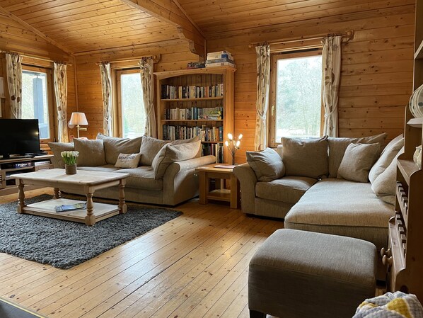Cottage | Interior
