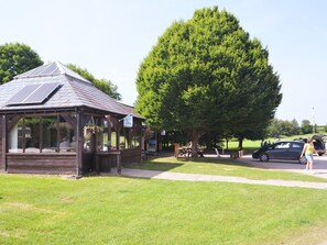 Interior - Valley Lodge (Tiverton)