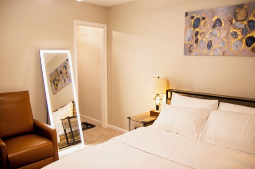 With Contactless Check-In, Premium Amenities & Dedicated Entrance & Bathroom