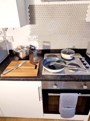 Luxury House, Ensuite | Private kitchen - Accrington (Accrington)