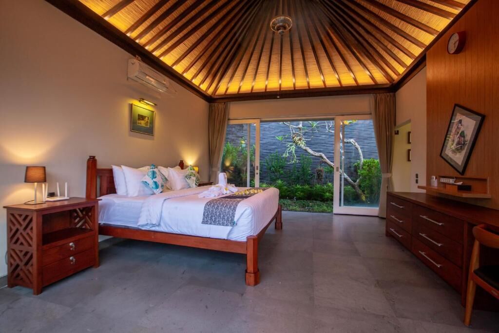 Luxury 3BR Kahuripan Villa