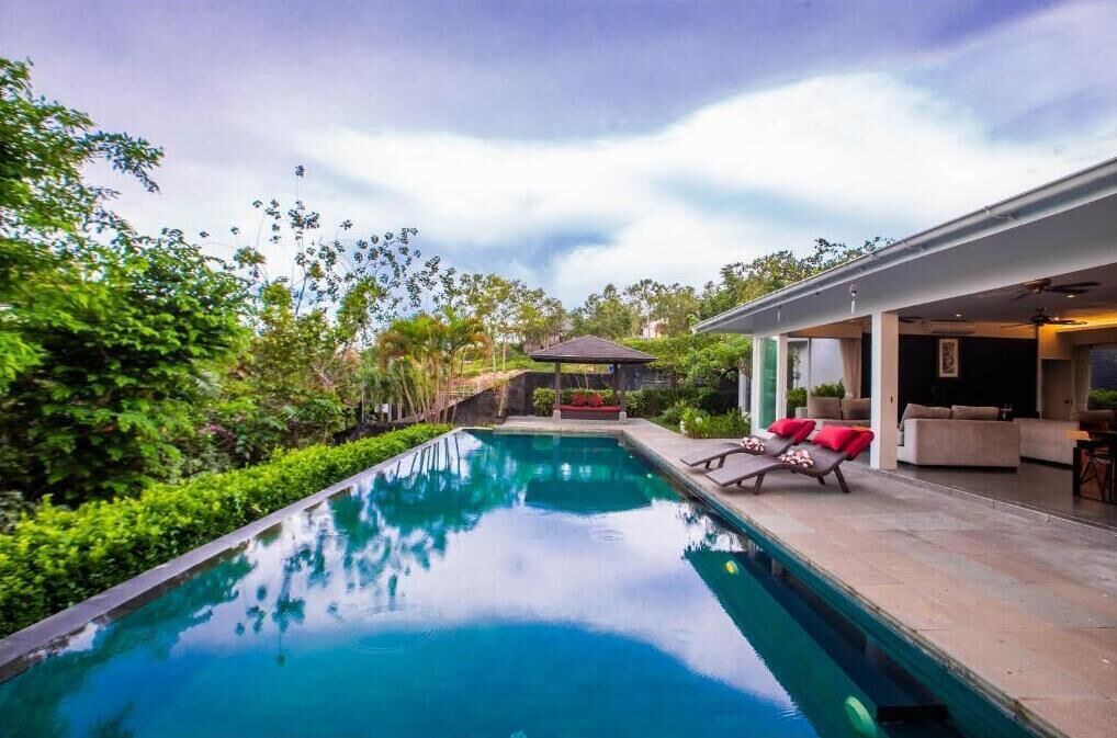 Luxury 3BR Kahuripan Villa