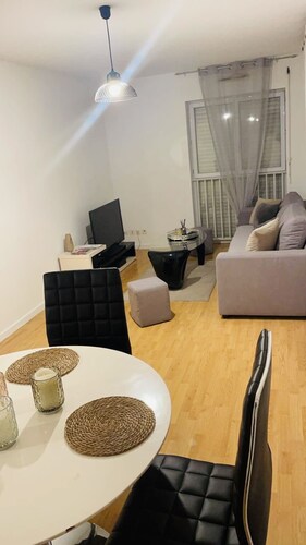 Appartement au chartrons deux pièces  pour 4 personnes