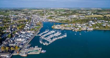 Celtic Lodge - Kinsale pet-friendly gem with EV charger