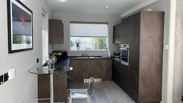 Refrigerador y horno