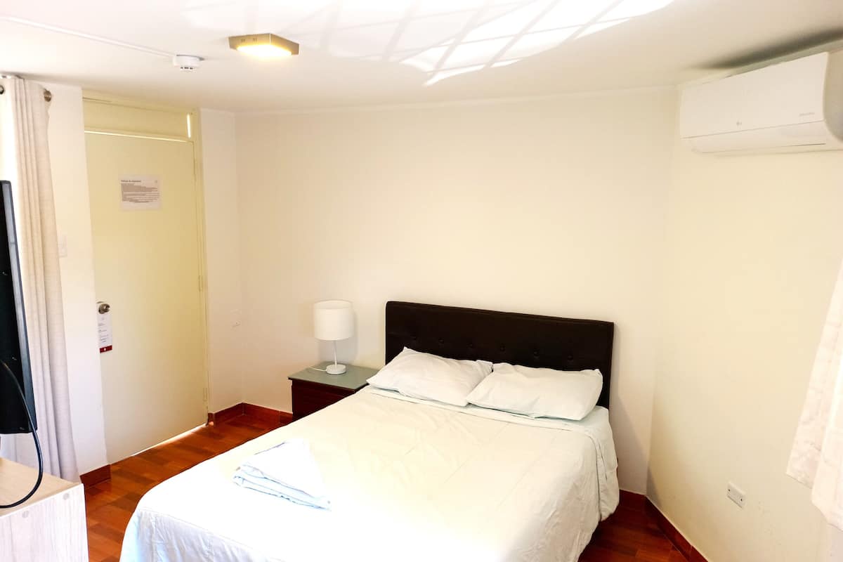 Business-Einzelzimmer | Hochwertige Bettwaren, Daunenbettdecken, Pillowtop-Betten, Minibar