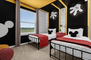 10 chambres, fer et planche à repasser, Wi-Fi, draps fournis