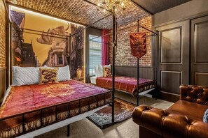 10 Schlafzimmer, Reisekinderbett, WLAN, Bettwäsche