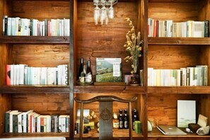 Lobby lounge - Lijiang Longfeng Villa (Shuhe Ancient Town Branch) (Lijiang)