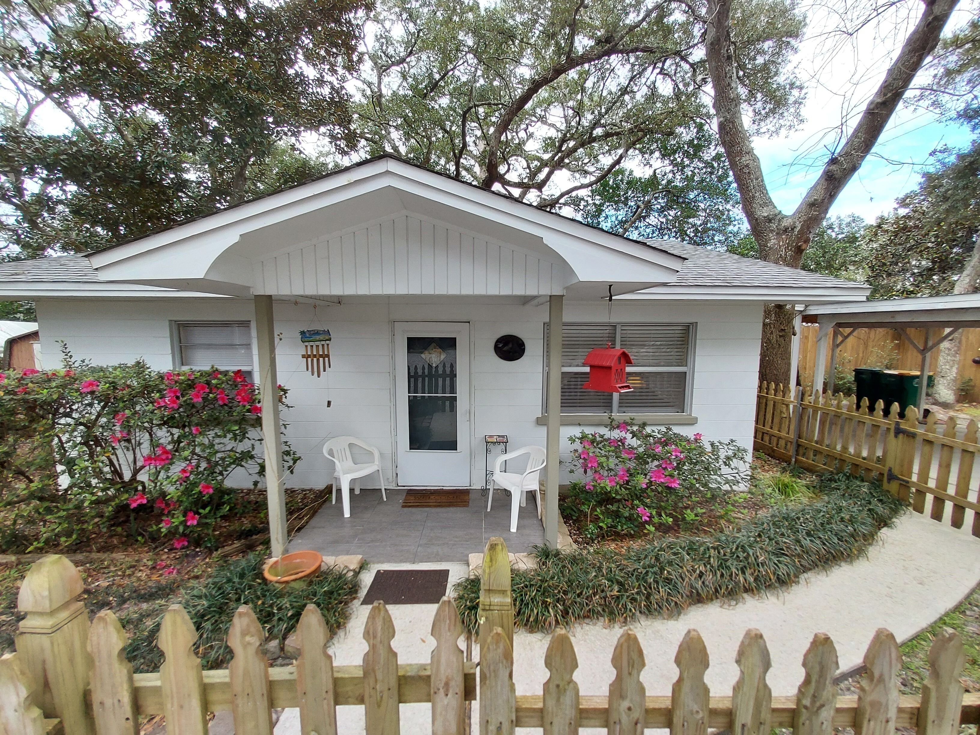 Nature's Nest on Santa Rosa Sound - Close to Navarre, beaches and attractions!