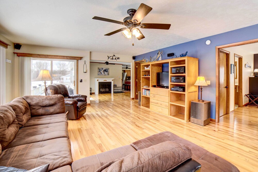Waterfront House on Chippewa Lake Channel