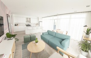 Grand Apartment | 1 bedroom, Egyptian cotton sheets, premium bedding