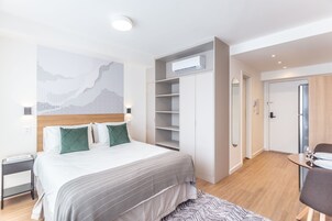 Studio Casal | Hypo-allergenic bedding, free WiFi, bed sheets