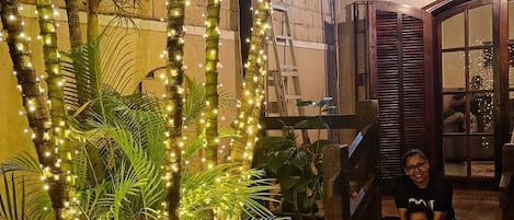 Exclusive Twin Room, 2 Single Beds | Living area