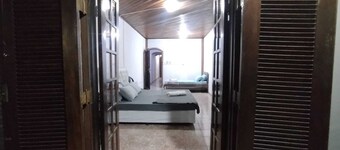 Haja Luz Pousada em Itaquaquecetuba