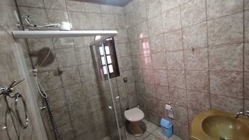 Comfort Triple Room, 1 Bedroom, Housekeeping, City View | Bathroom | Shower, slippers, towels, toilet paper