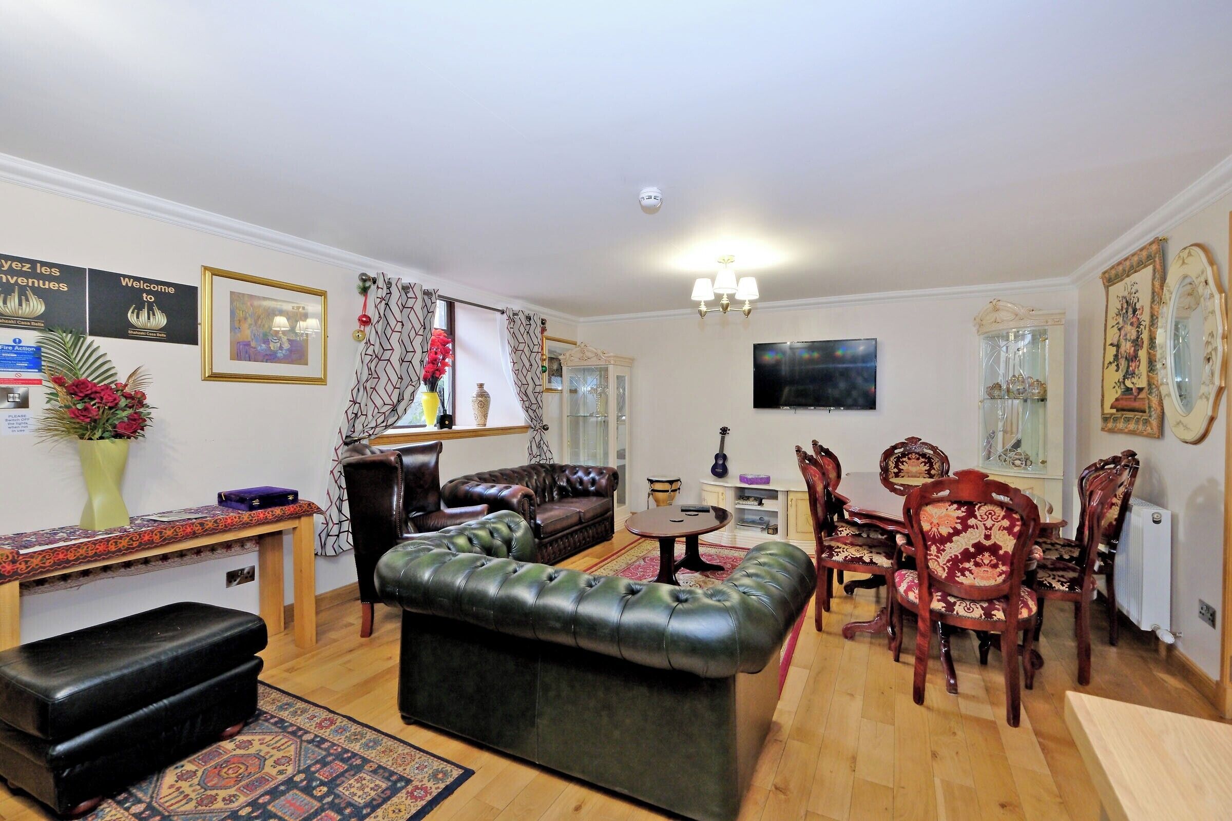 House | Living area | TV