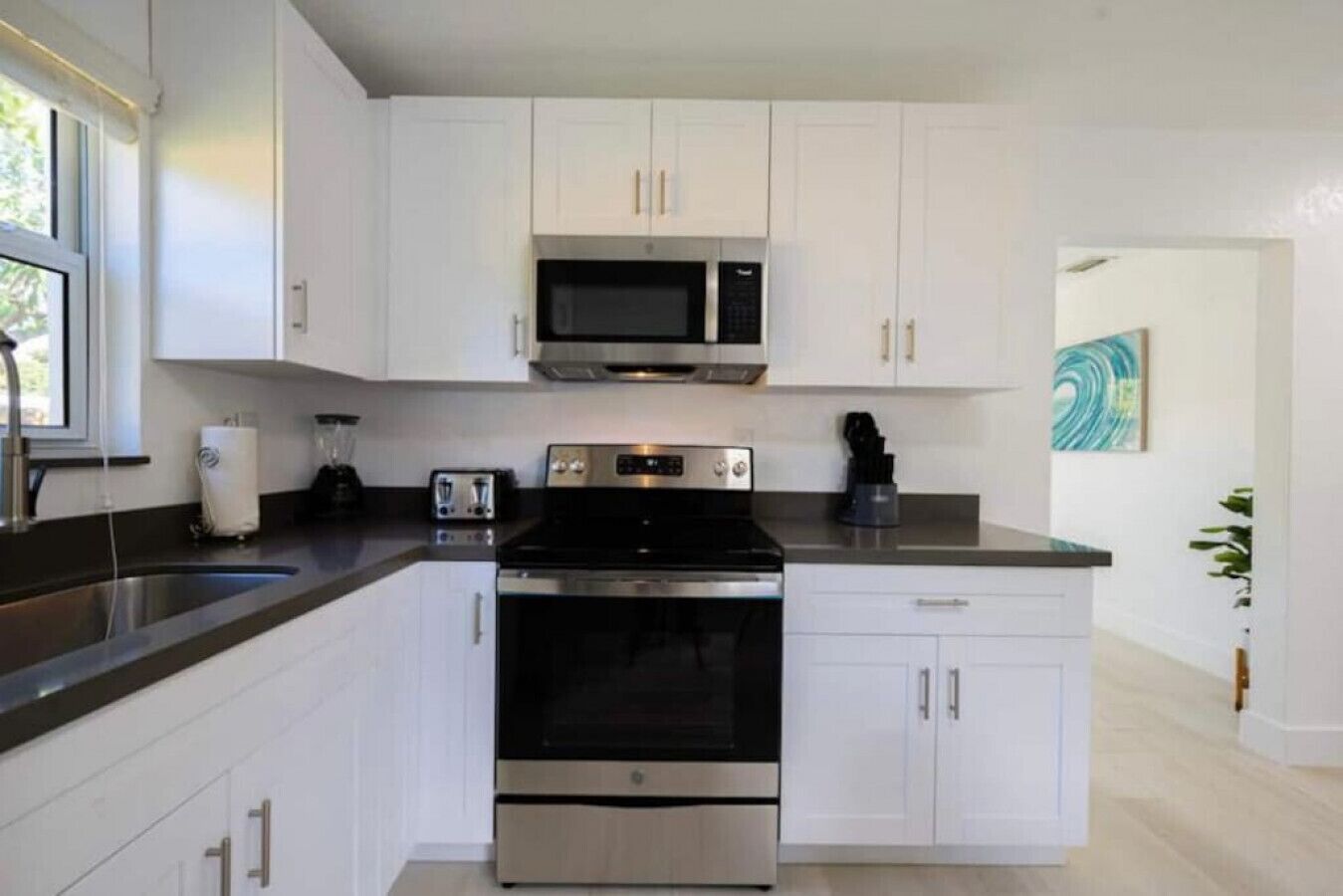 Cozy house in Design DistrictMIA