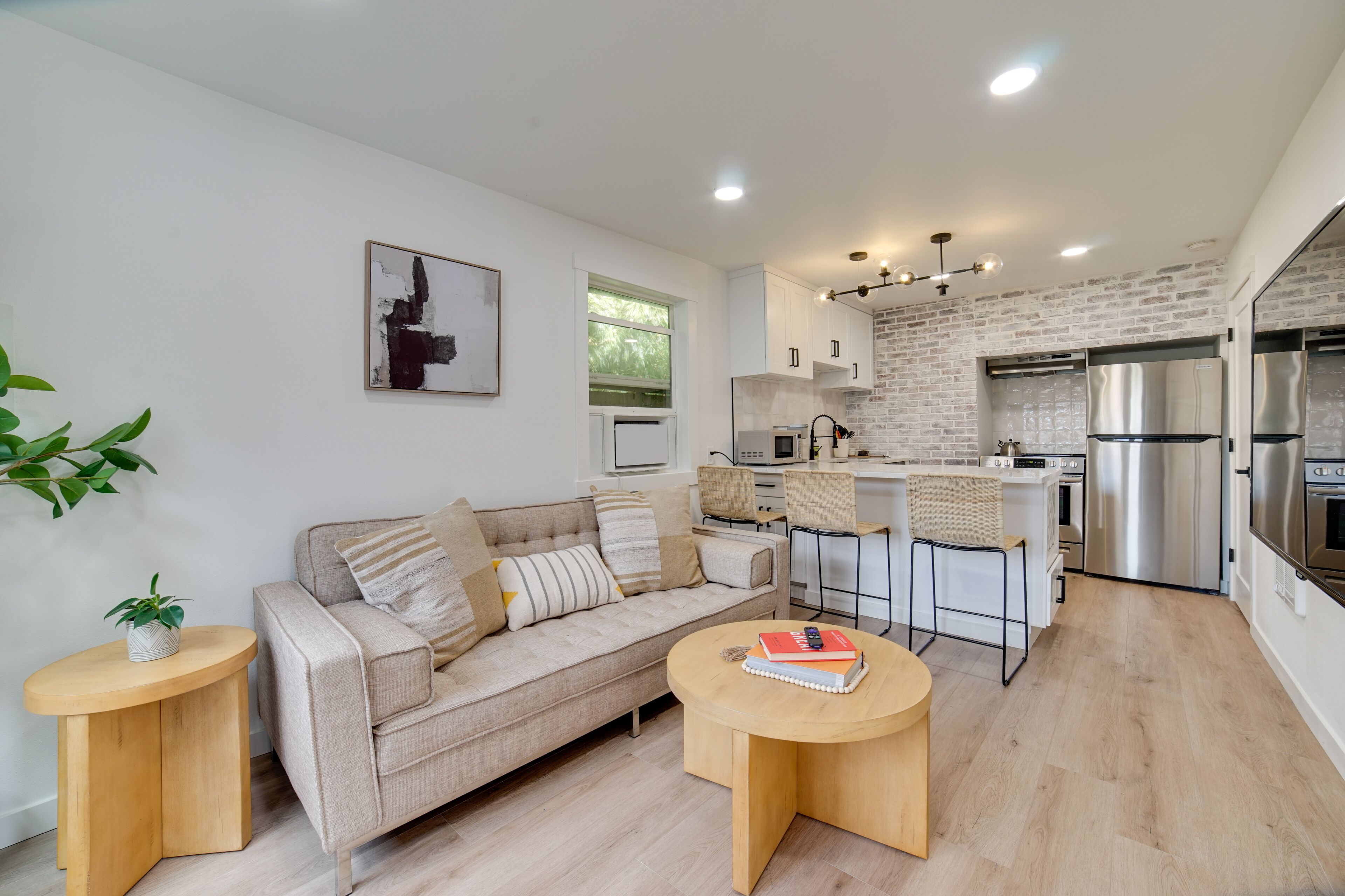 Dreamy Puget Sound Vacation Rental: Steps to Bay!