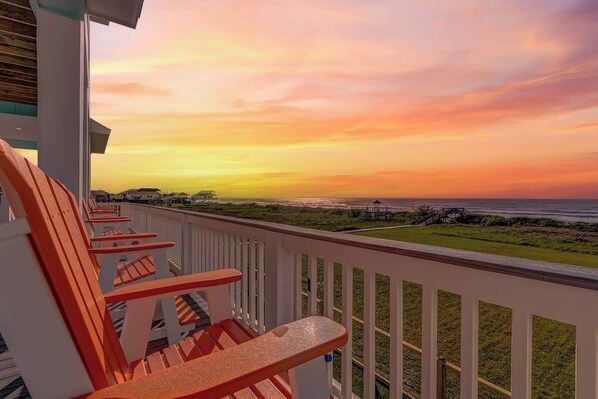 Property grounds - Seaside Sanctuary, Pool/Hot Tub (Crystal Beach)