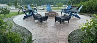 Cabin directly across from Kinzua Lake & Onoville Marina