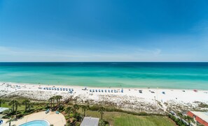 On the beach - En Soleil by SVR (Panama City Beach)