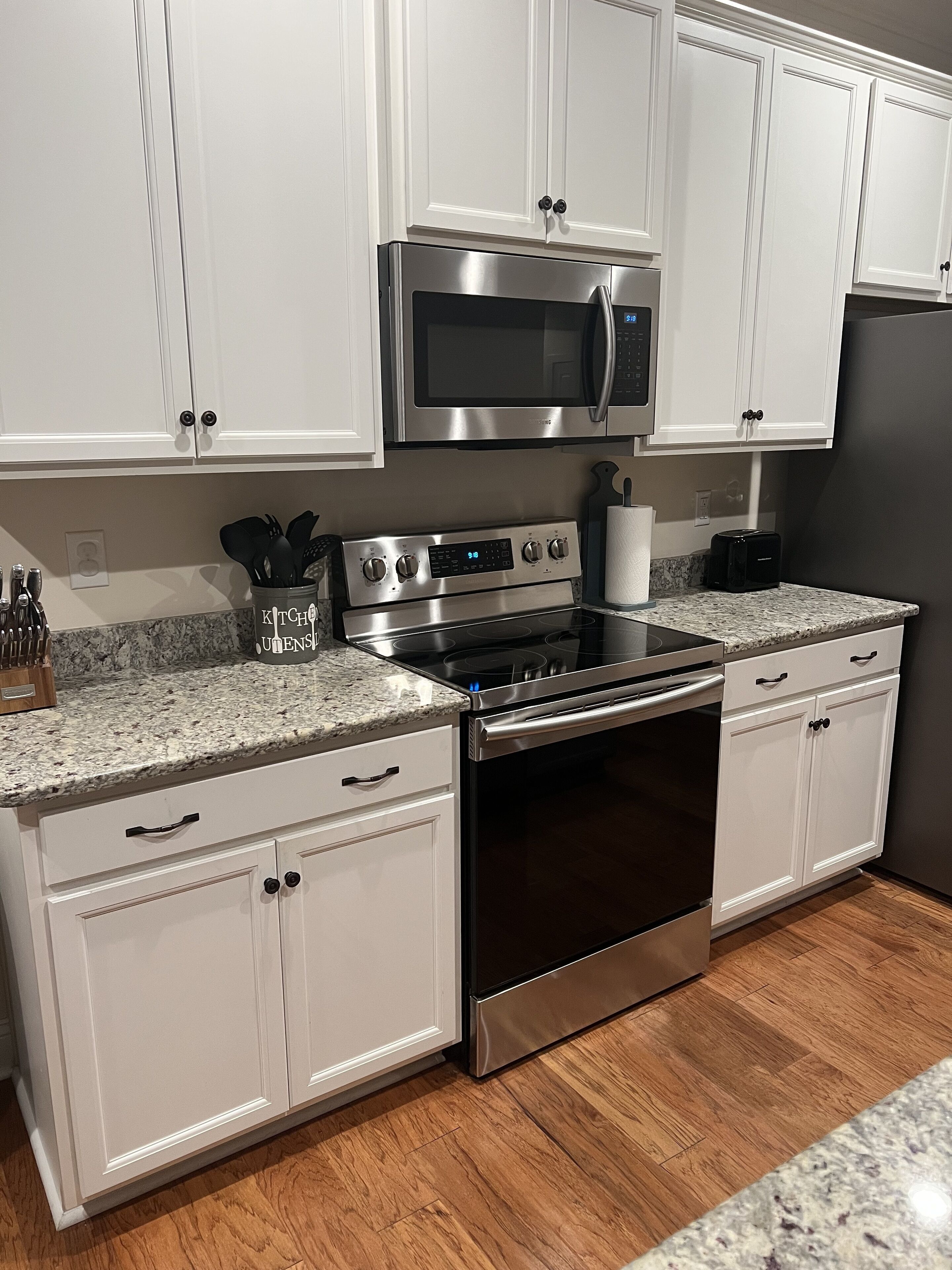 Home Located 1 Mile From Beach