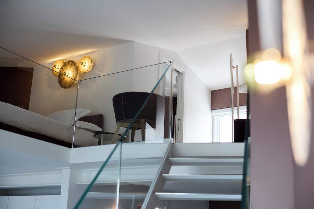 Comfort Apartment, Partial Sea View | 2 bedrooms, in-room safe, blackout drapes, free WiFi