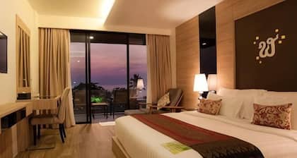 Jiahua Business Hotel (Guangzhou North Railway Station Huacheng Road Subway Station)