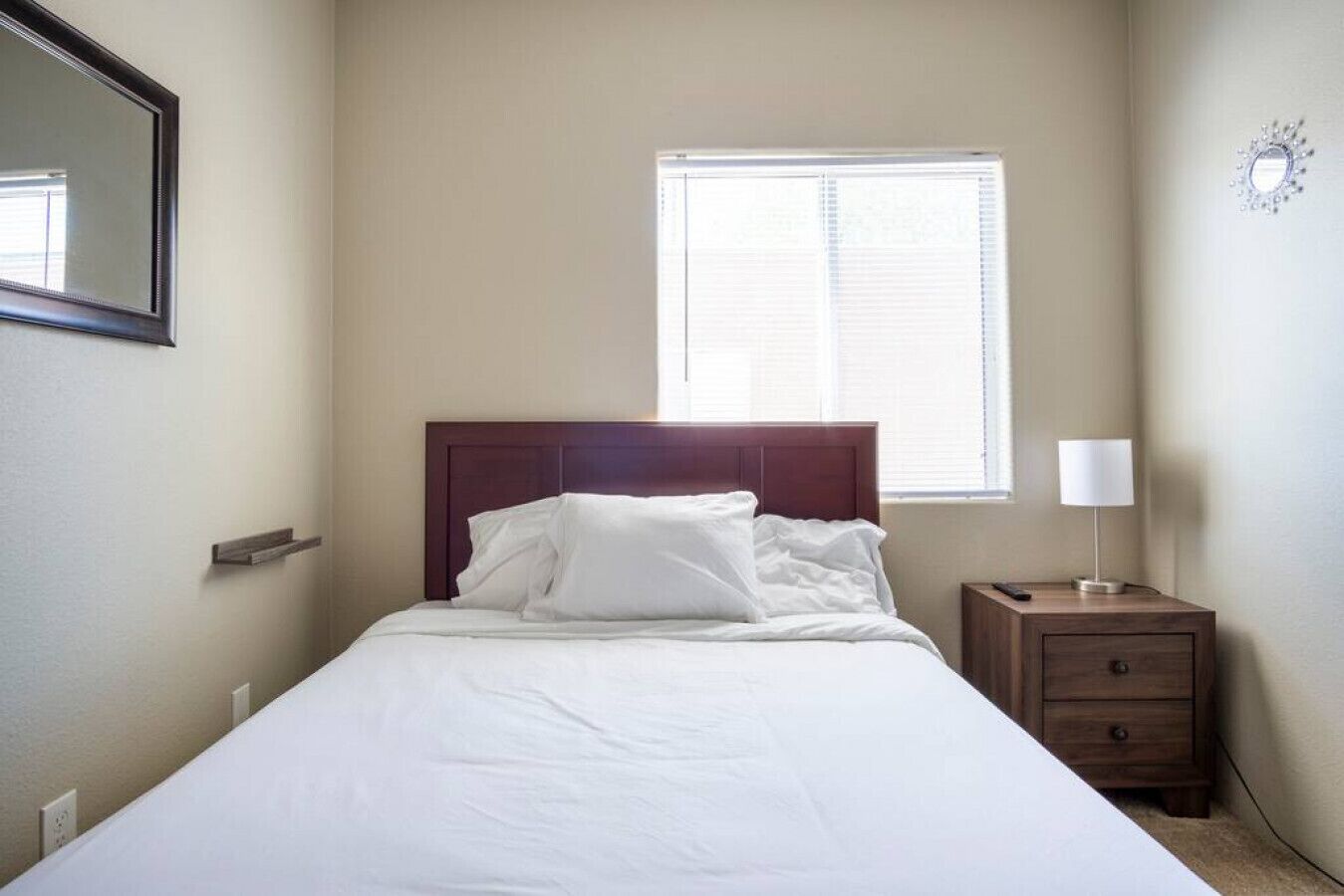 1111-1 Camilla · Comfortable & Bright 3-Bedroom Home in Tucson