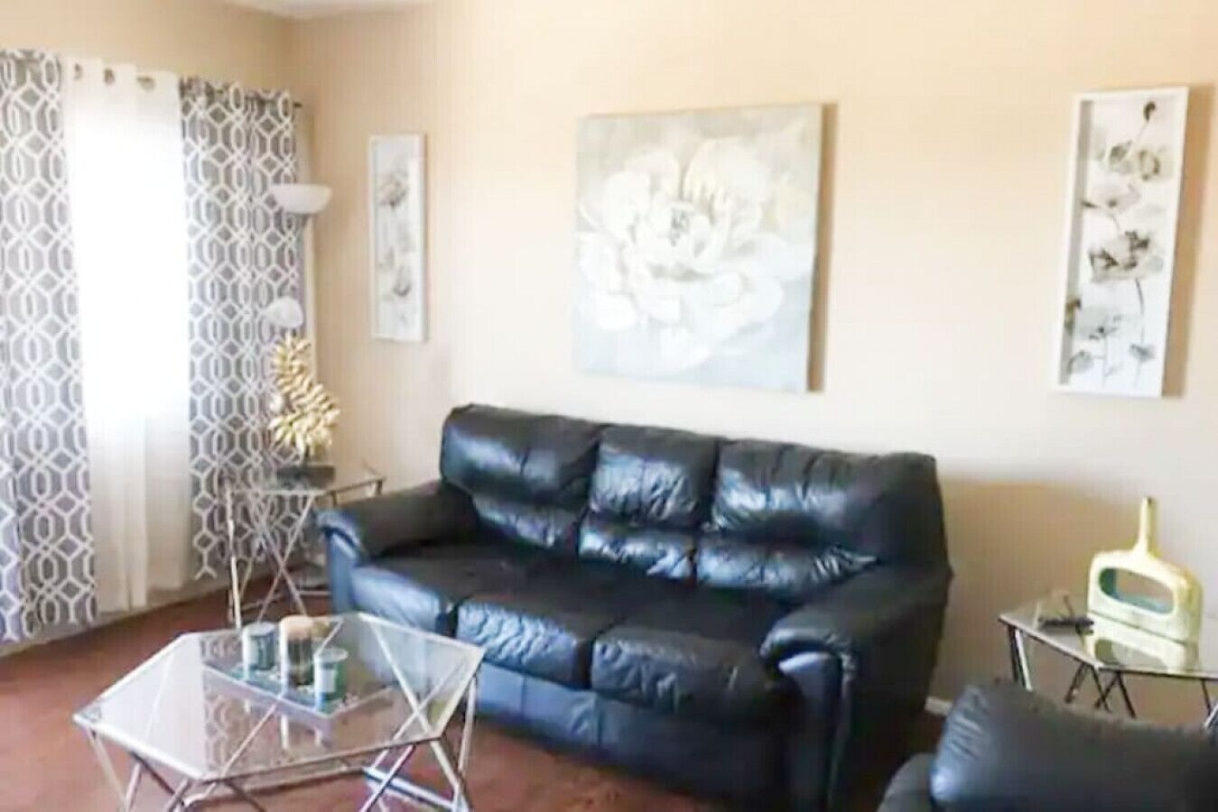 Bellevue L · Lovely & Cool Hideaway Located in Midtown Tucson!