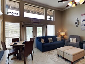 Townhome, Multiple Beds, Jetted Tub (A) | Living area