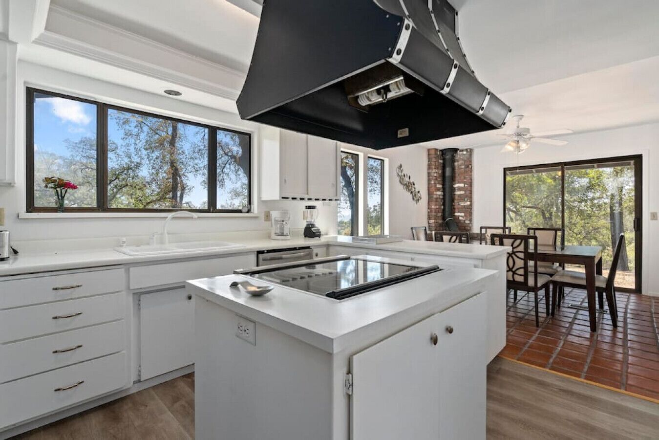 THAB · Perfect Nature Getaway From The Hustle & Bustle!