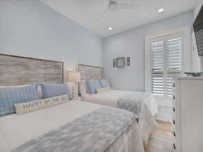 3 bedrooms, individually decorated, individually furnished, free WiFi - West Side Cottages by Southern Vacation Rentals (Gulf Shores)