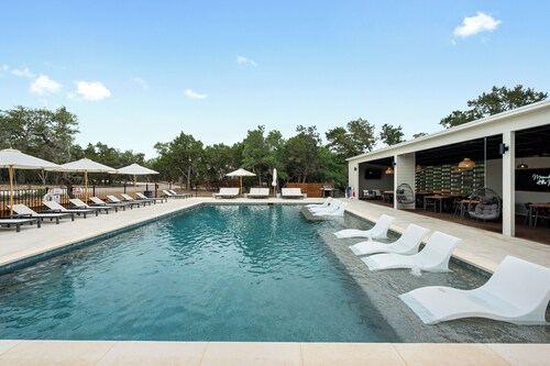Boutique Resort for Weddings & Retreats w/ Pool, Wellness, Pickleball, & More!