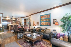 TV, fireplace, offices