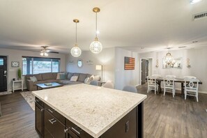 Interior - Stunning home in the heart of Scottsdale (Scottsdale)