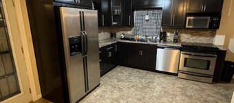 Cozy little home is a quiet neighborhood.