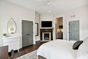 1 habitación, escritorio, wifi y ropa de cama 