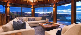 New Listing! Expansive Ocean Views - Private Luxury Villa.
