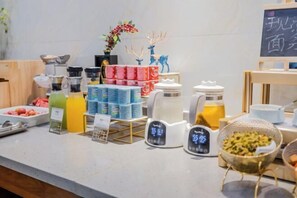 تناول الطعام
