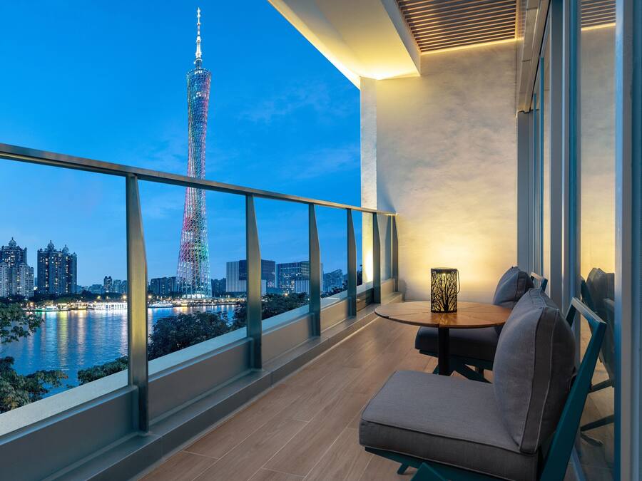 Svit - 1 sovrum - terrass (Canton Tower View) | Sängtillbehör av högsta kvalitet och gratis produkter i minibar