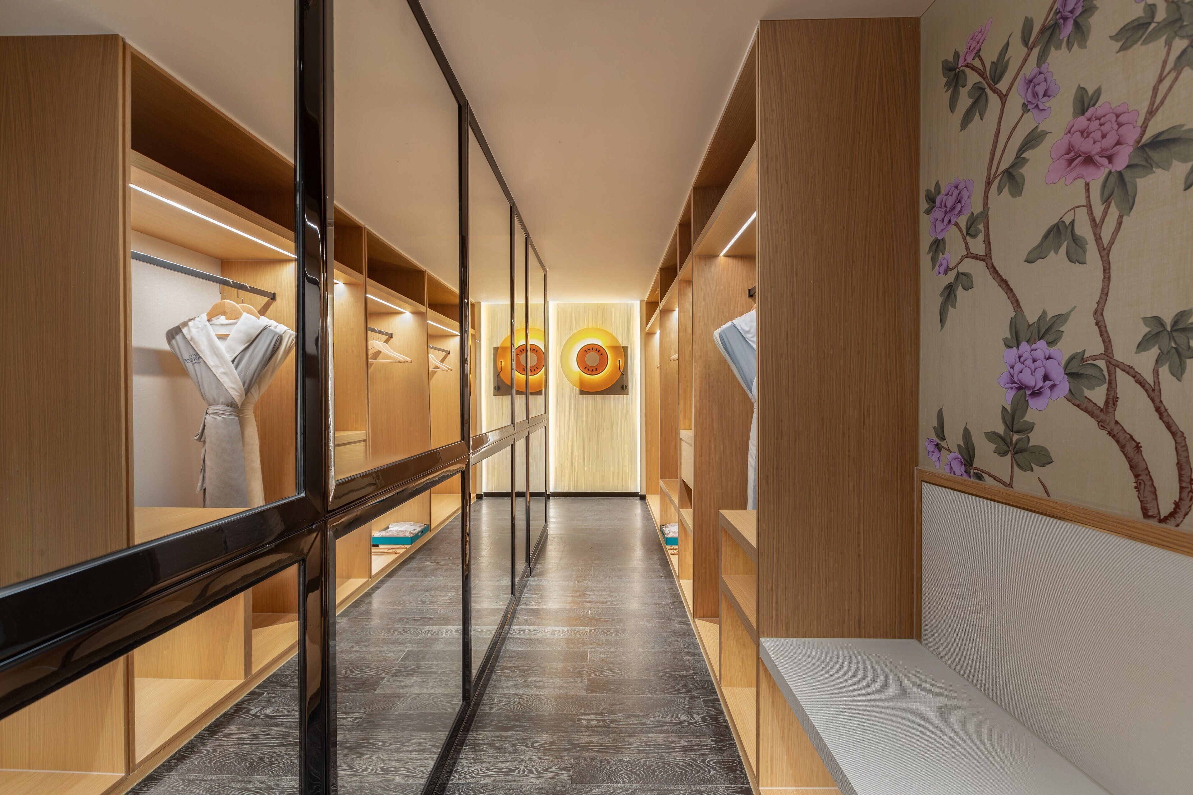 Photo - Hotel Indigo Guangzhou Haixinsha by IHG