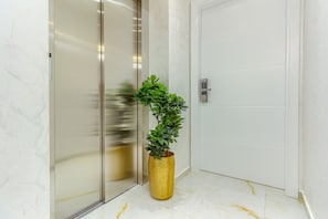Reception - Irini Luxury Rooms (Split)