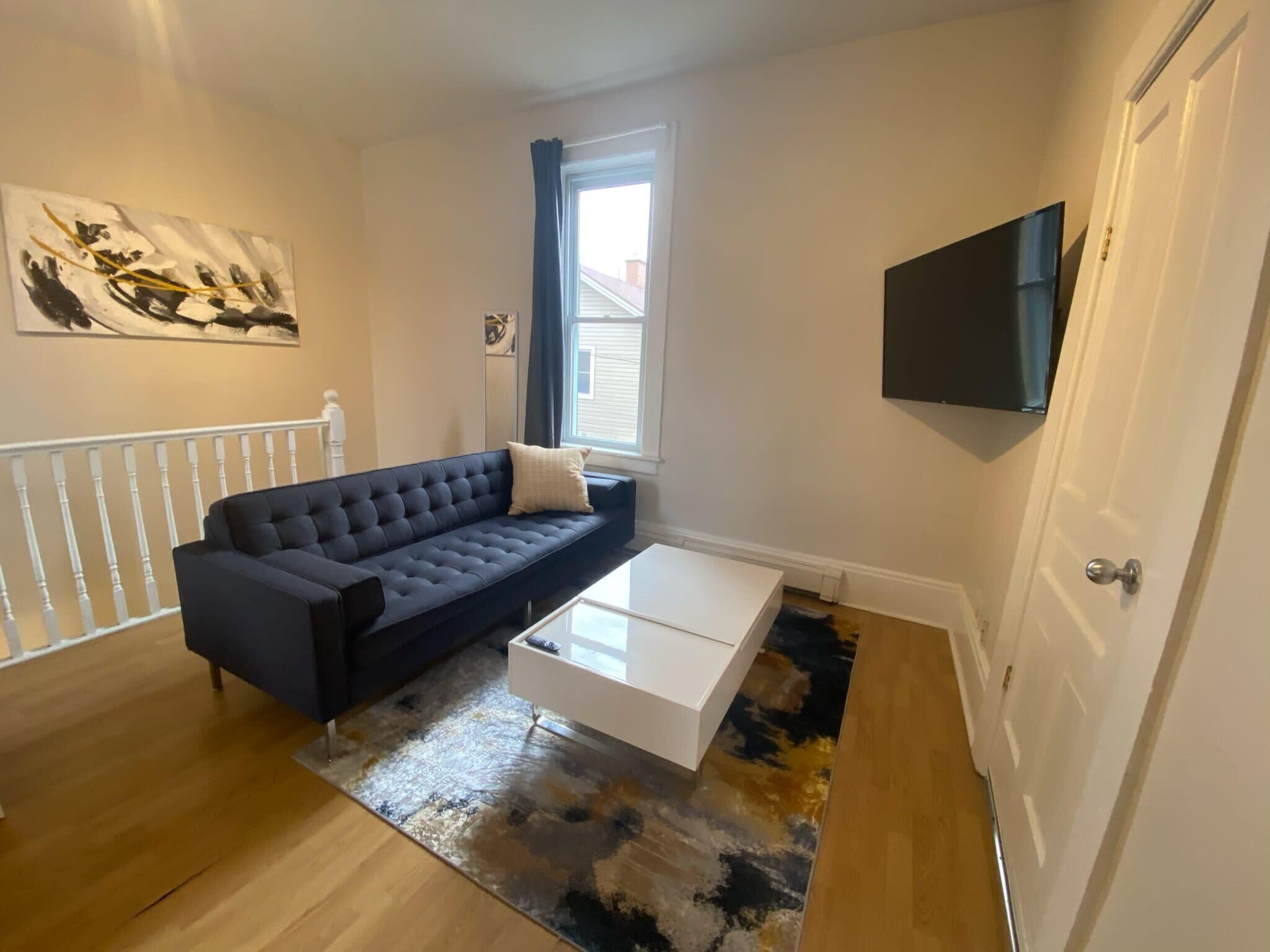 Top floor studio near hospital