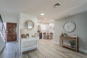 Interior - Gorgeous Townhome in the Heart of Phoenix (Phoenix)
