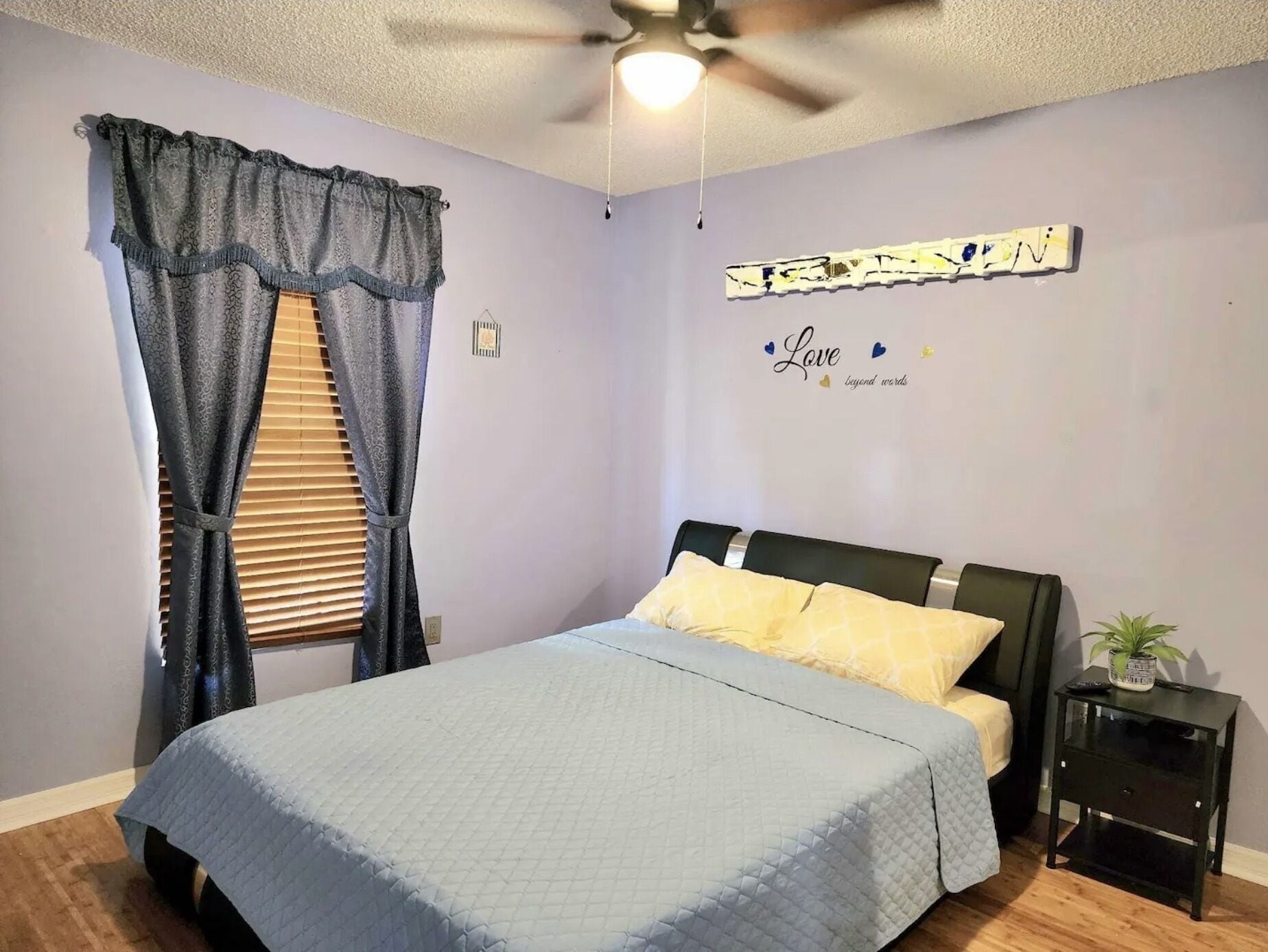 Beautiful 3BR Pool home / Billiards / Spa / Close to airport