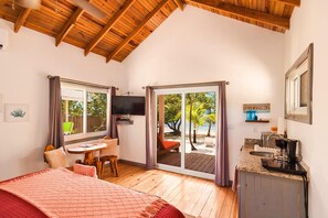 4 bedrooms, free WiFi, bed sheets